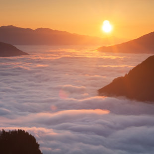 Rakousko, Hohe Tauern, Krimml, První paprsky